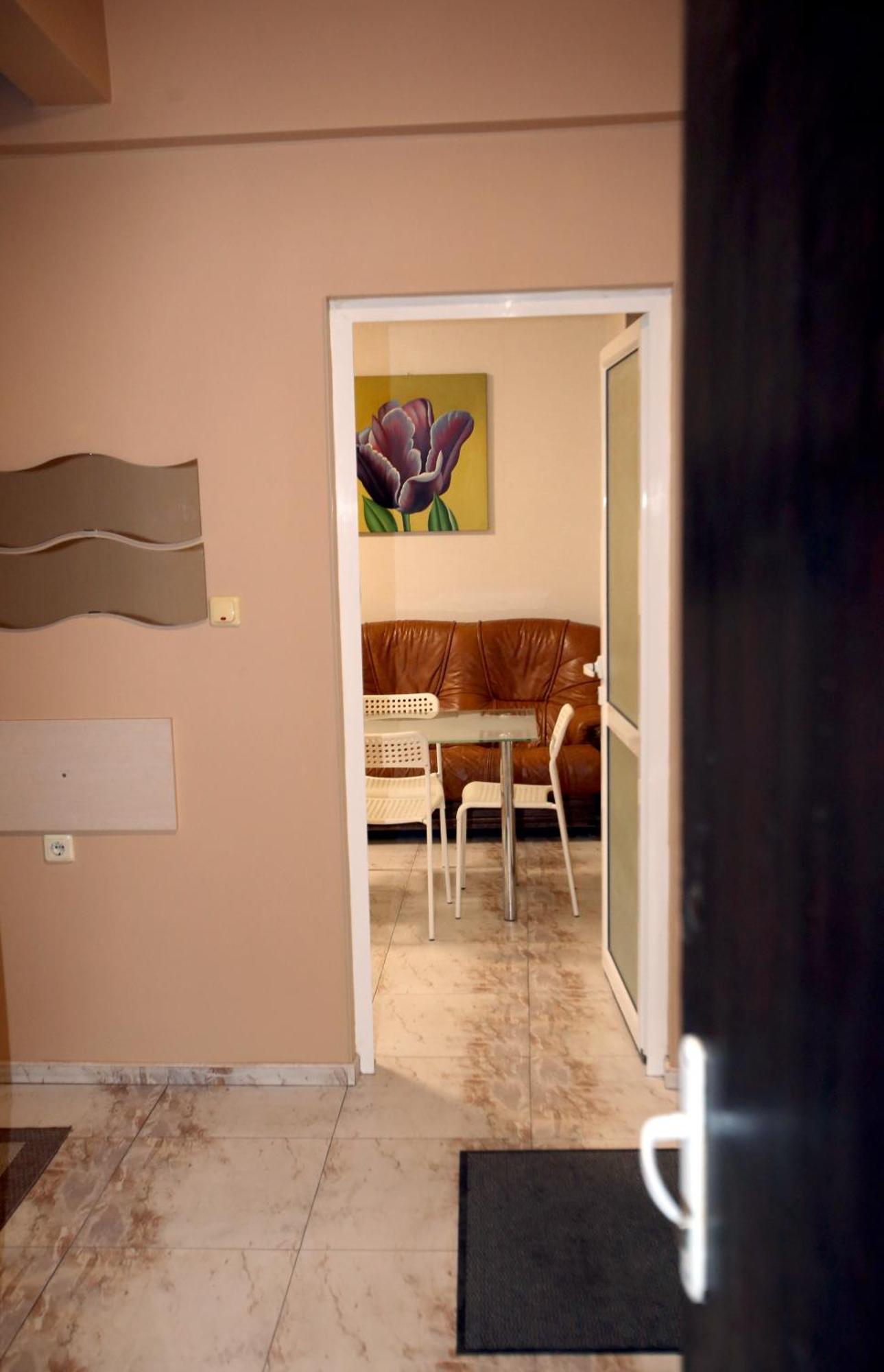 Colored House Apartments Sofia Bagian luar foto