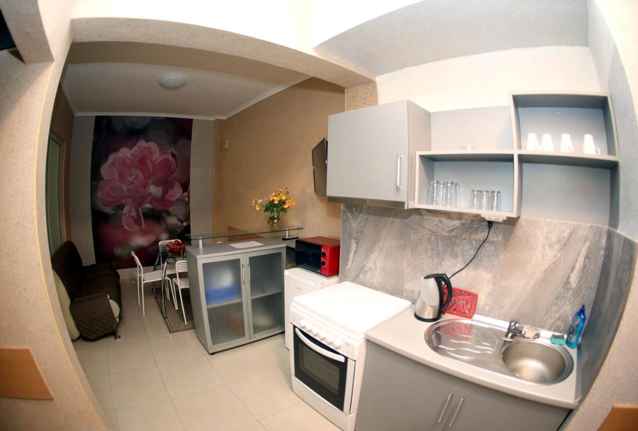 Colored House Apartments Sofia Bagian luar foto